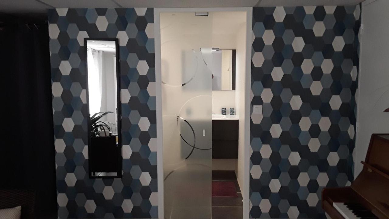 Suite Hauteurs De Vichy Creuzier-le-Vieux Exterior photo